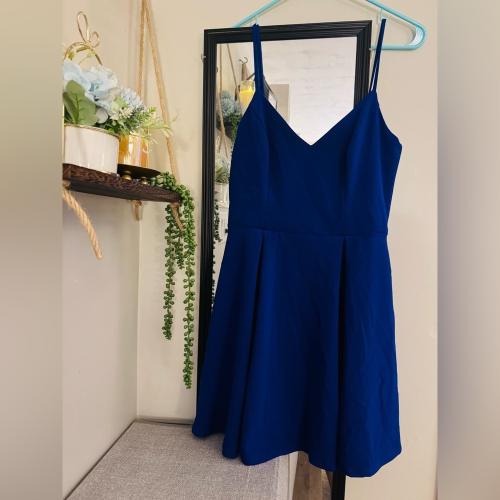 B. Darlin royal blue dress, v-neck, above the knee length, size 7/8
